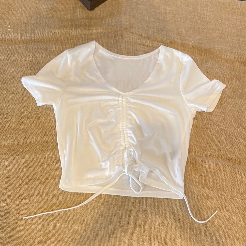 SHEIN Drawstring Front Crop Top
